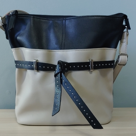 Chic Two-Tone Shoulder/Crossbody Bag - Picture 1 of 5